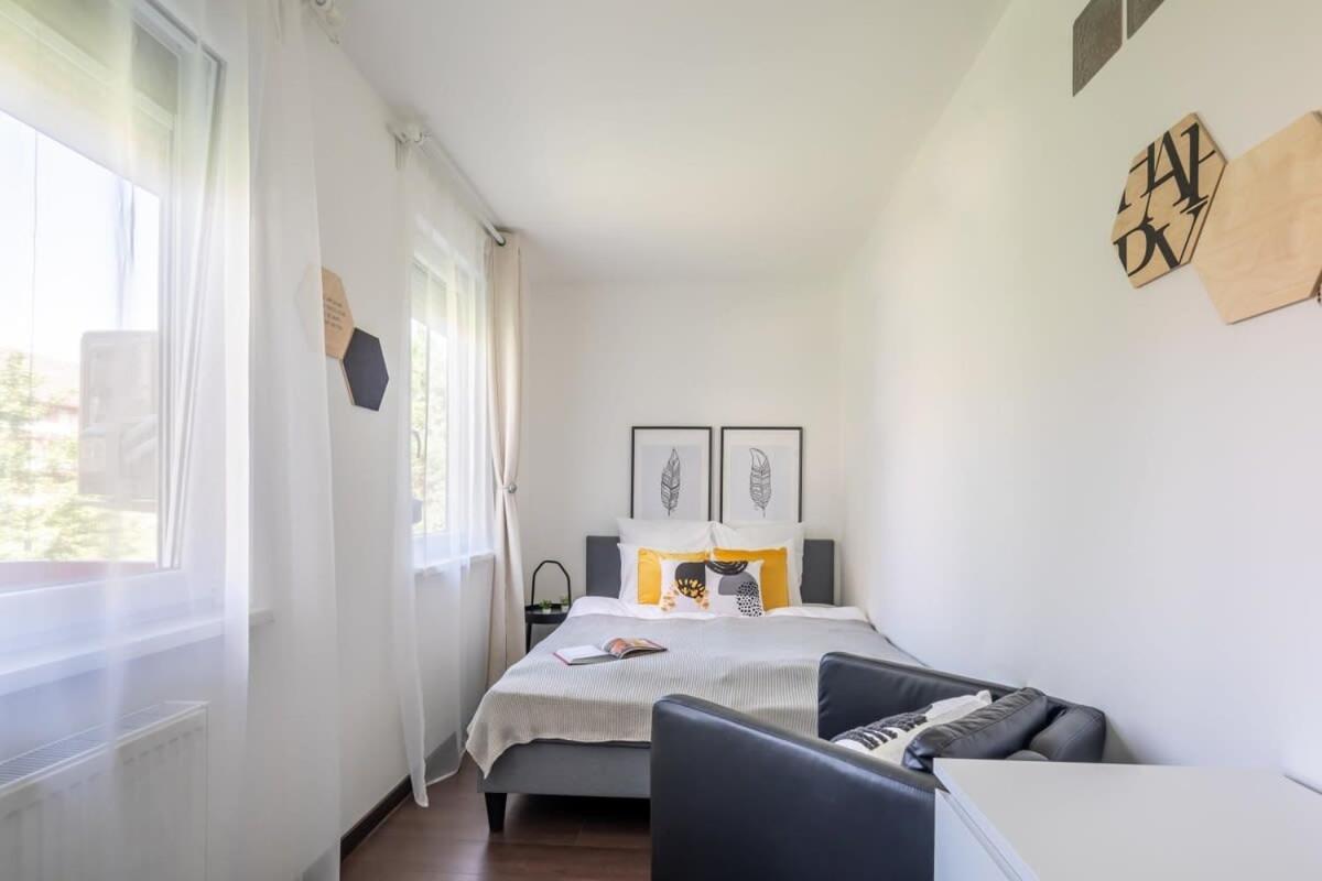 Ferienwohnung Sunny Balcony - Cute And Cozy Budapest Exterior foto